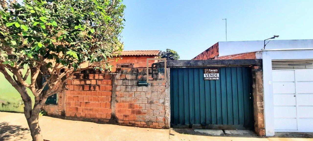 Casa à Venda no Conj. Habitacional Nelson Niero