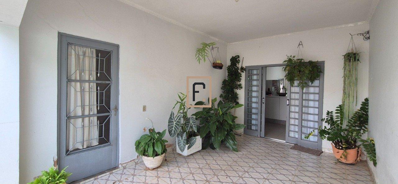 Casa à Venda no Jardim São Domingos