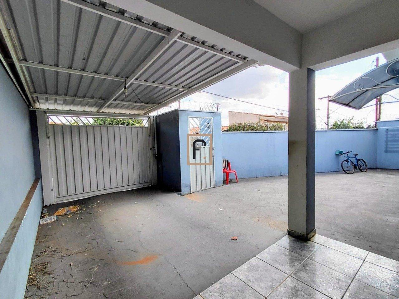 Casa à Venda no Projeto Cem