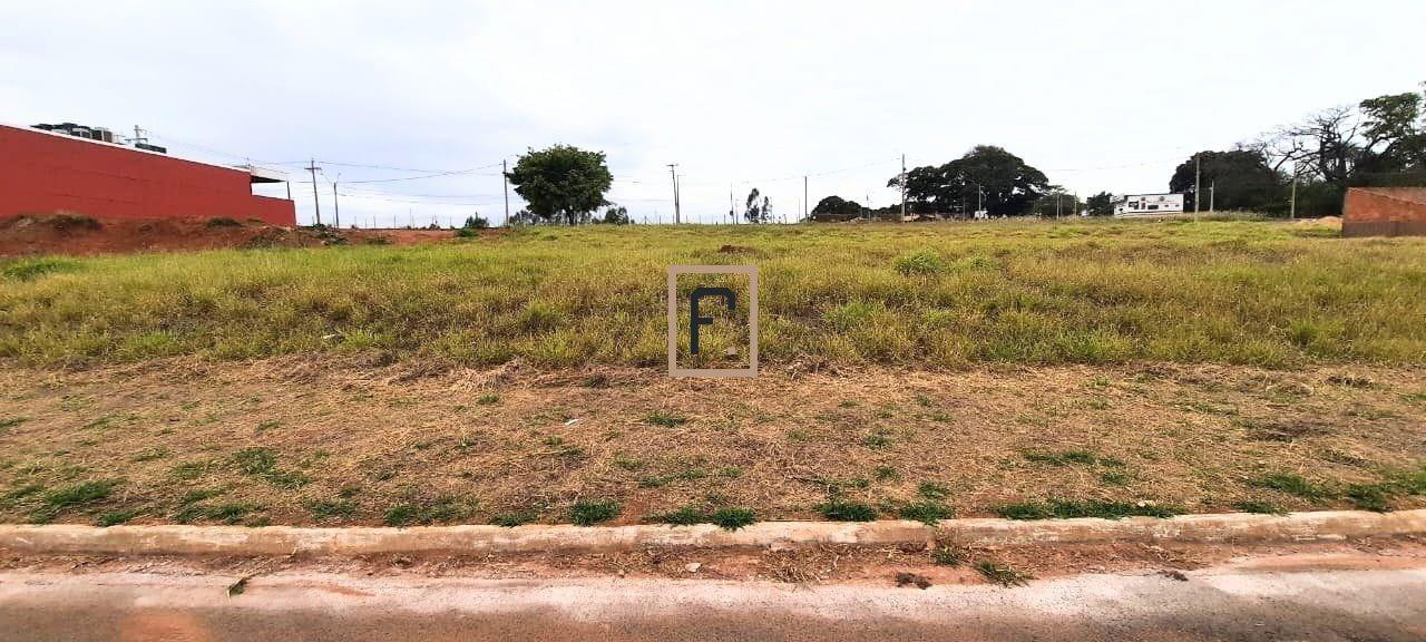 Seu Terreno dos Sonhos Espera por Você - Jd Itália