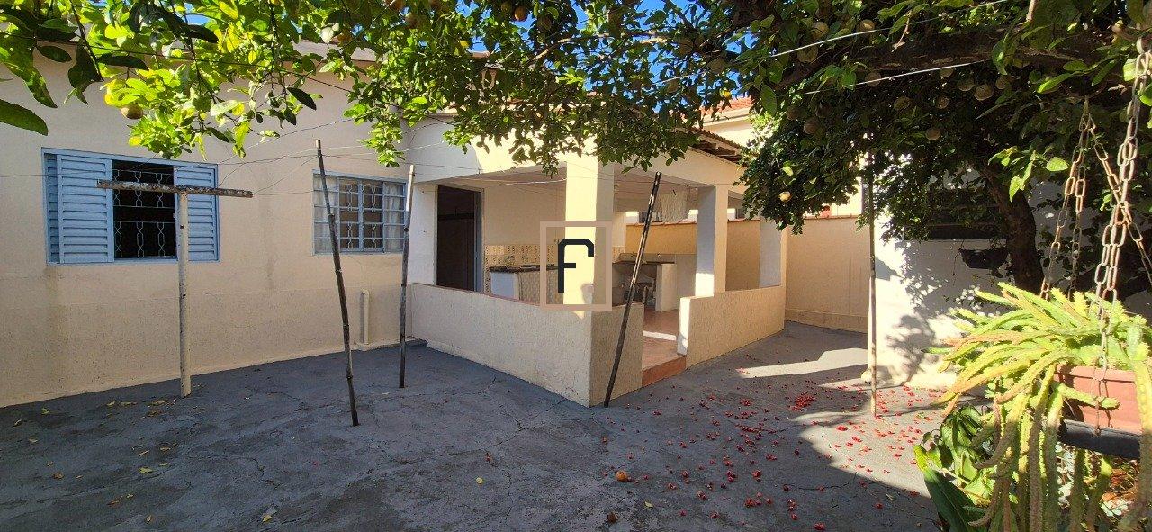 Casa a venda na Vila Santa Rosa