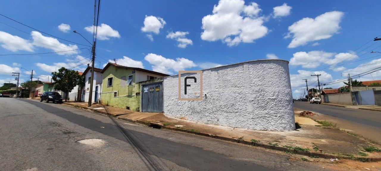 Terreno Amplo na Vila Carvalho
