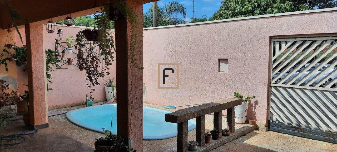 Casa à Venda no Jardim São Domingos