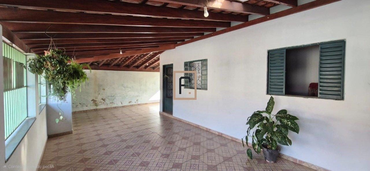 Casa à Venda Francisco Garofalo
