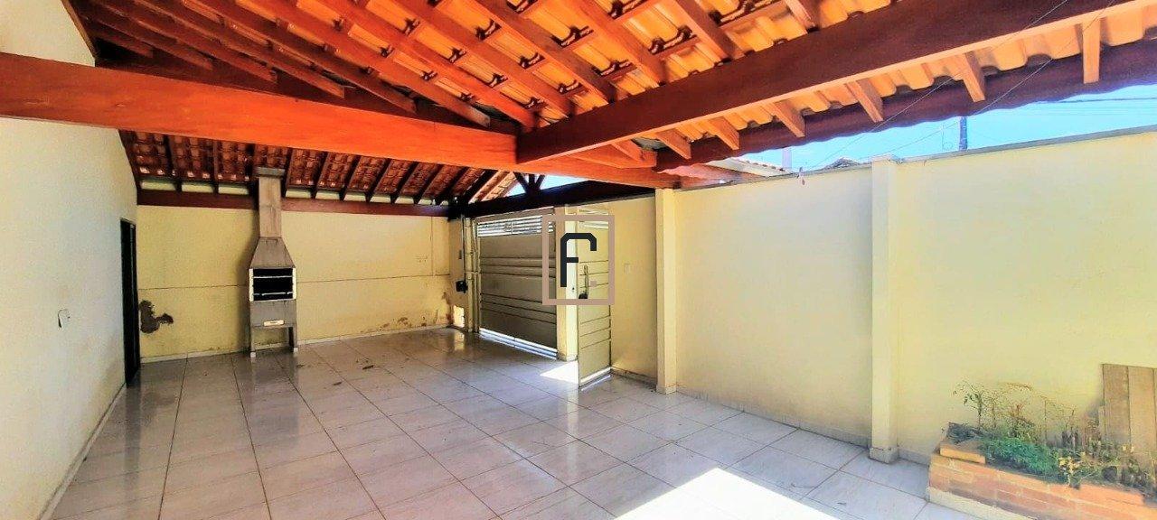 Casa à Venda na Cohab II