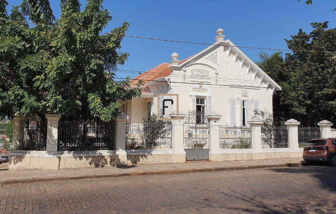 Casarão à venda Centro