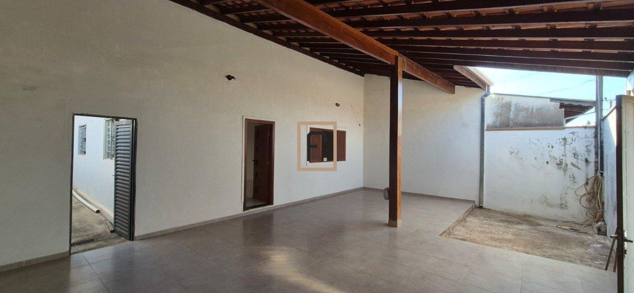 Casa à Venda na Cohab I